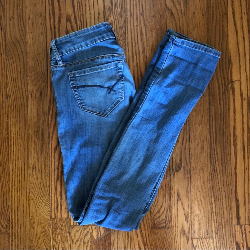 Blue bullhead jeans